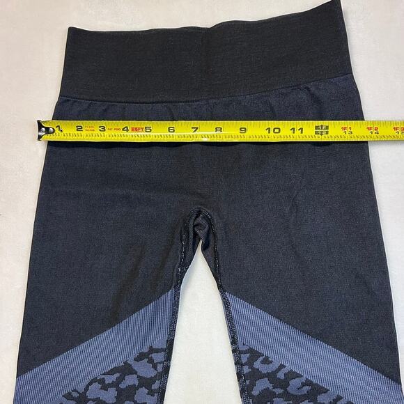 Varley Women's Emerson Seamless Gray Cheetah Print Leggings - Size Medium - Picture 6 of 9